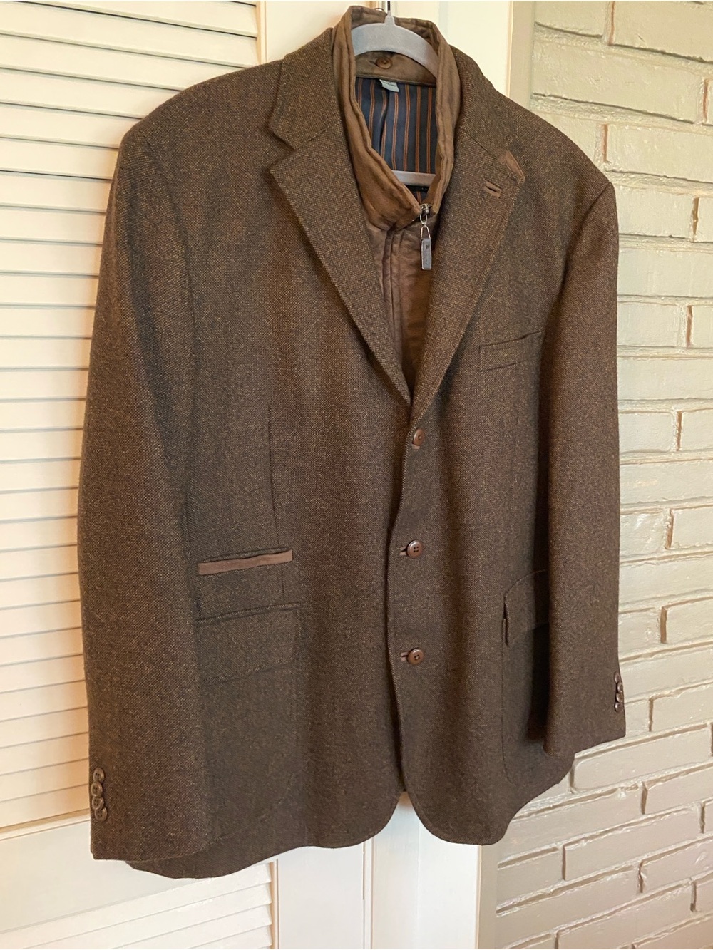 Johnston & Murphy Brown Wool-Blend Blazer with Zip-In Vest - Picture 2 of 12